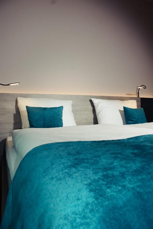 H24 Stadthotel Bernau Бернау-бай-Берлін Екстер'єр фото